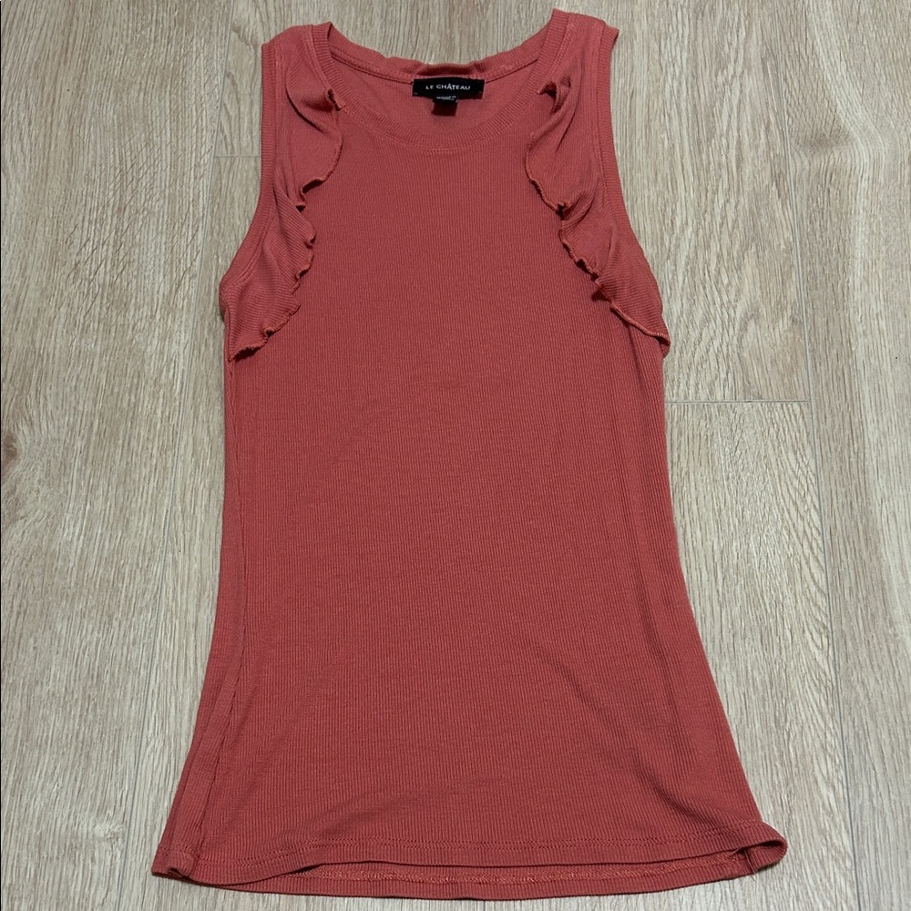 Le Château salmon tank top w ruffles